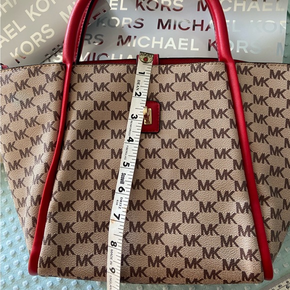 MICHAEL KORS 3 piece bag - Picture 13 of 17
